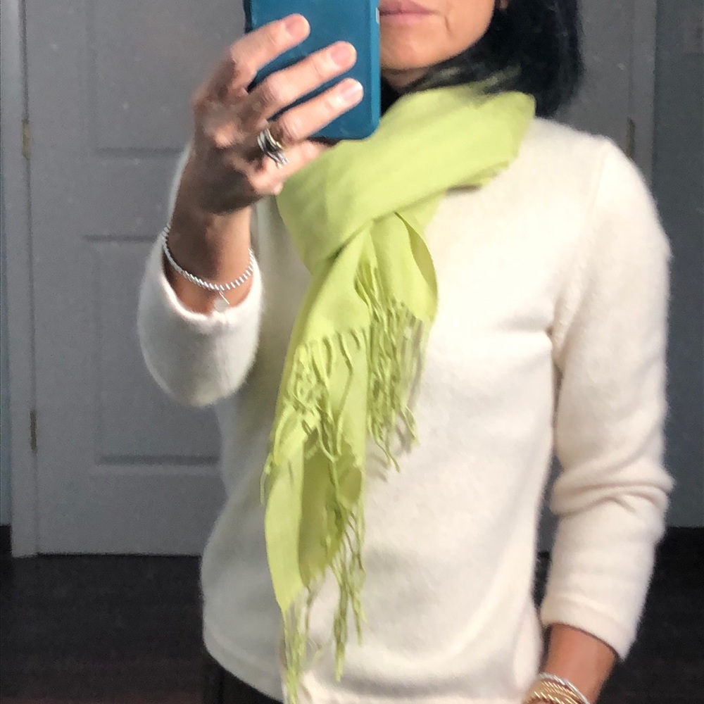 Vintage Pashmina Scarf - Picture 2 of 6